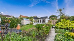 Photo 24- click for photo gallery